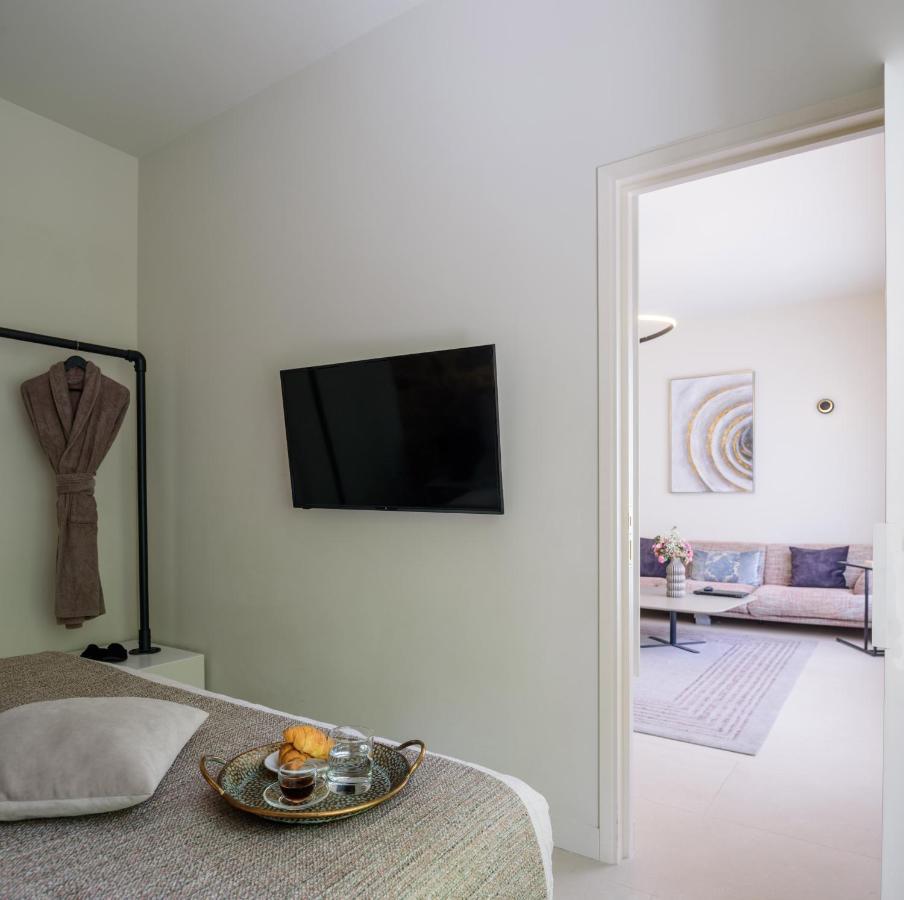 Thiramenous Residence Atene Esterno foto