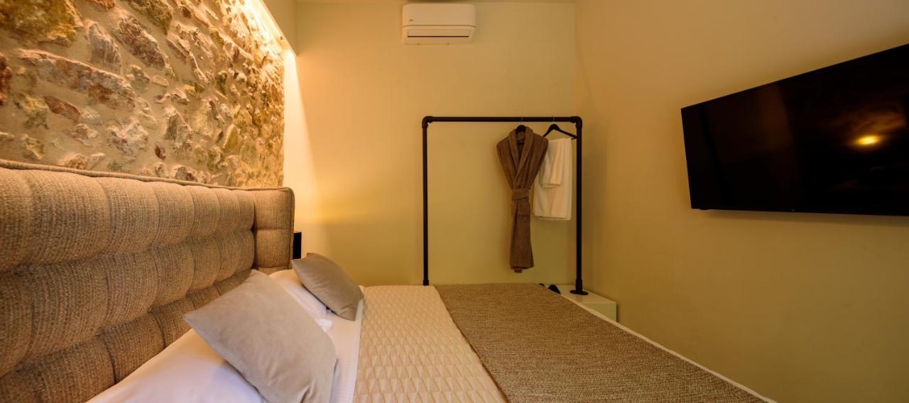 Thiramenous Residence Atene Esterno foto